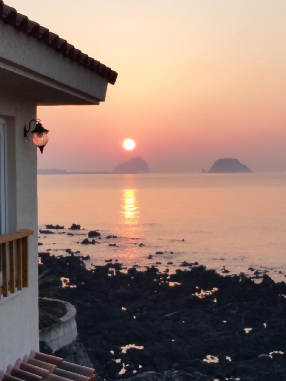 Tov Pension Seogwipo Exterior foto